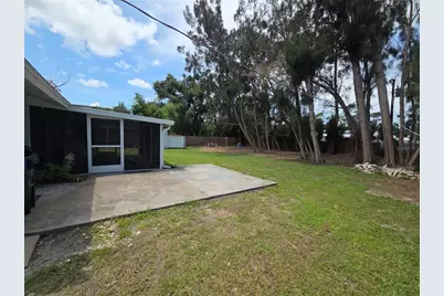 4136 S Lockwood Ridge Road, Sarasota, FL 34231 - Photo 25