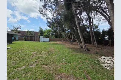 4136 S Lockwood Ridge Road, Sarasota, FL 34231 - Photo 27