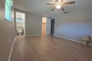 4136 S Lockwood Ridge Rd, Sarasota, FL 34231 - Photo 21