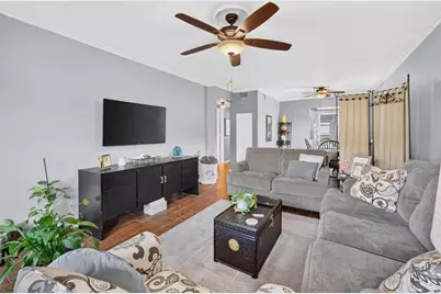 1900 58th Avenue N #14, Saint Petersburg, FL 33714 - Photo 3