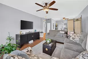 1900 58th Ave N, Saint Petersburg, FL 33714 - Photo 3