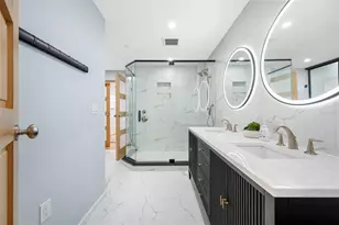 1 Beach Dr SE, Saint Petersburg, FL 33701 - Photo 43