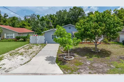 4115 55th Avenue Drive E, Bradenton, FL 34203 - Photo 1