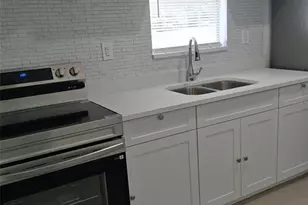 8714 N Blvd, Tampa, FL 33604 - Photo 9