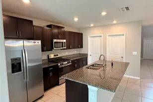 10363 Shady Preserve Dr, Riverview, FL 33578 - Photo 5