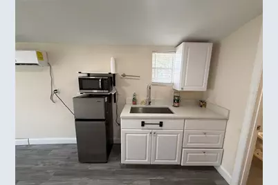 5620 1st Street #rear, Zephyrhills, FL 33542 - Photo 7