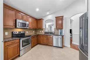 7861 Tuscany Woods Dr, Tampa, FL 33647 - Photo 11