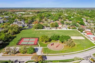 5485 Friarsway Dr, Tampa, FL 33624 - Photo 65