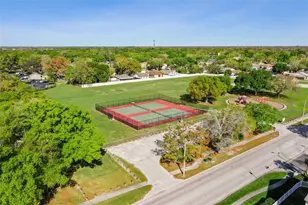 5485 Friarsway Dr, Tampa, FL 33624 - Photo 63