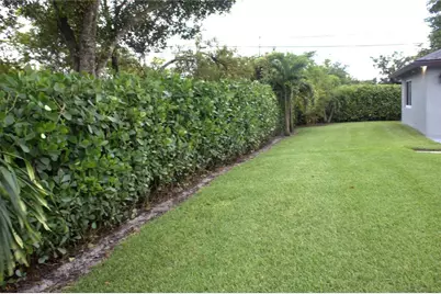 12480 SW 2nd Street, Plantation, FL 33325 - Photo 25