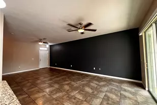 8613 Andalucia Field Dr, Tampa, FL 33637 - Photo 7