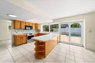 230 N Tessier Drive, Saint Pete Beach, FL 33706 - Photo 3