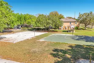 36106 Lake Chase Blvd, Zephyrhills, FL 33541 - Photo 43