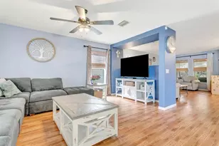 6818 Waterton Dr, Riverview, FL 33578 - Photo 31