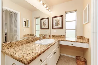 936 N Riverhills Drive, Tampa, FL 33617 - Photo 31