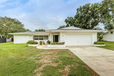 936 N Riverhills Drive, Tampa, FL 33617 - Photo 17