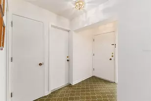 936 N Riverhills Dr, Tampa, FL 33617 - Photo 27