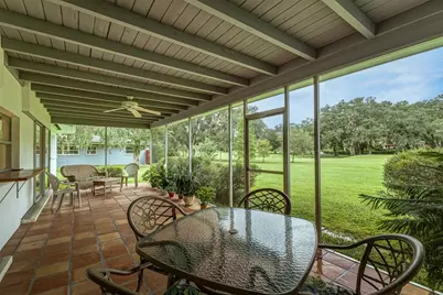 936 N Riverhills Drive, Tampa, FL 33617 - Photo 5