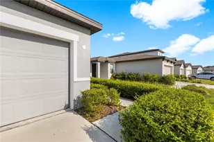 34799 Telluride Ln, Zephyrhills, FL 33541 - Photo 5