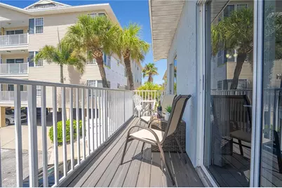 1802 Gulf Boulevard #8, Indian Rocks Beach, FL 33785 - Photo 9