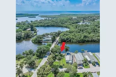 6807 Edgewater Drive, New Port Richey, FL 34652 - Photo 1