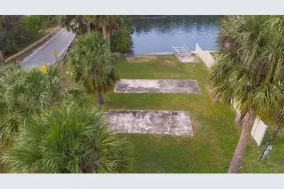 6807 Edgewater Drive, New Port Richey, FL 34652 - Photo 5