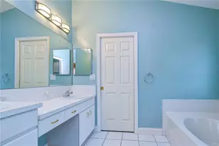 19851 Ellendale Dr, Land O Lakes, FL 34638 - Photo 17