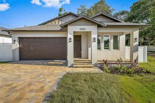 2922 W Giddens Ave, Tampa, FL 33614 - Photo 1