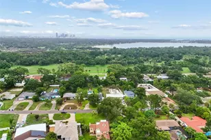 2518 Granada Cir E, Saint Petersburg, FL 33712 - Photo 9