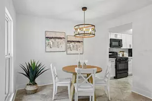 8911 Blind Pass Rd, Saint Petersburg, FL 33706 - Photo 13
