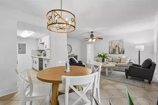 8911 Blind Pass Rd, Saint Petersburg, FL 33706 - Photo 19