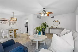 8911 Blind Pass Rd, Saint Petersburg, FL 33706 - Photo 17