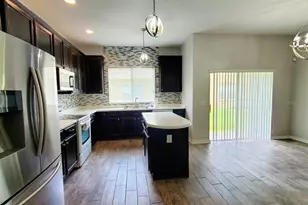 17532 Hugh Ln, Land O Lakes, FL 34638 - Photo 7