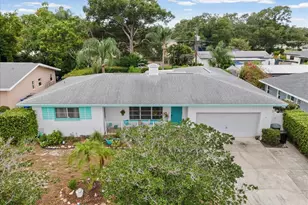 1006 Dumont Dr, Dunedin, FL 34698 - Photo 39