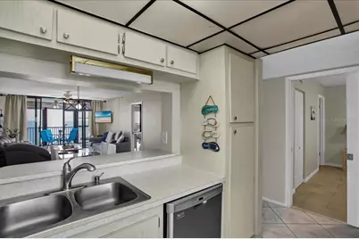 15462 Gulf Boulevard #903, Madeira Beach, FL 33708 - Photo 27