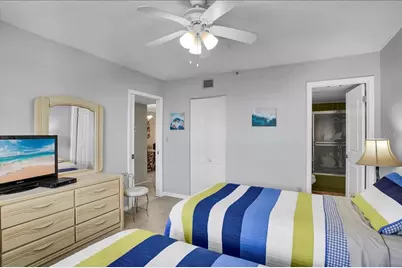 15462 Gulf Boulevard #903, Madeira Beach, FL 33708 - Photo 27