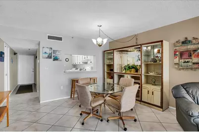 15462 Gulf Boulevard #903, Madeira Beach, FL 33708 - Photo 11