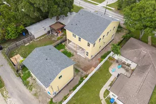 3320 15th St N, Saint Petersburg, FL 33704 - Photo 9