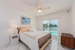 1826 Venetian Point Dr, Clearwater, FL 33755 - Photo 27