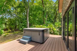 8900 Sharon Dr, New Port Richey, FL 34654 - Photo 49