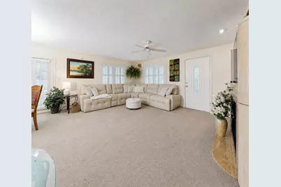 8017 Mays Avenue, Riverview, FL 33578 - Photo 7