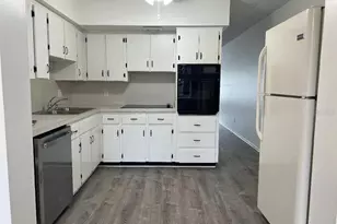 2429 Ecuadorian Way, Clearwater, FL 33763 - Photo 21