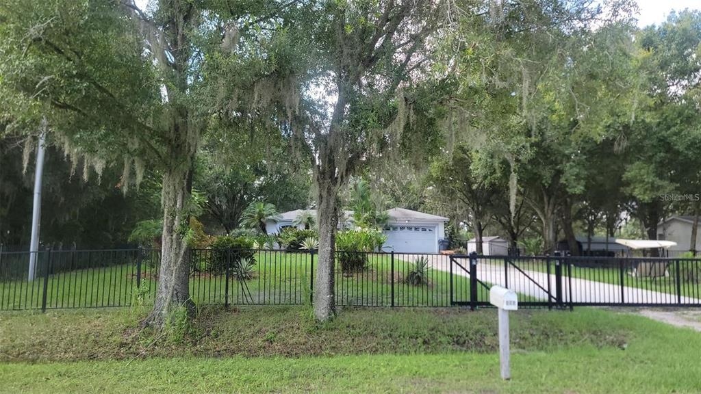 895 Keen Rd - 895 Keen Rd, Frostproof, FL 33843 Luxury Property | Jose Angel Pina
