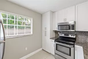 2207 S Carolina Ave, Tampa, FL 33629 - Photo 13