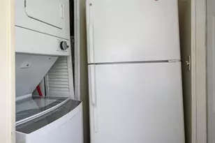 3860 Burlington Ave N, Saint Petersburg, FL 33713 - Photo 17