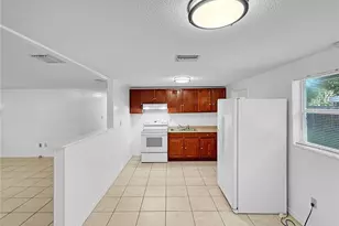 1821 Bellgrove St, Lakeland, FL 33805 - Photo 5