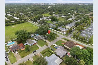 9242 N 52nd Street, Tampa, FL 33617 - Photo 35