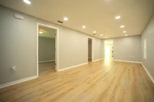 4811 N 30th St, Tampa, FL 33610 - Photo 9