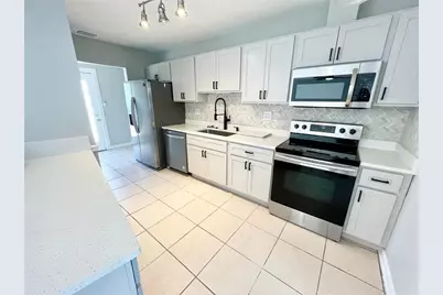 4608 S Hesperides Street, Tampa, FL 33611 - Photo 9