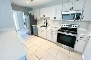 4608 S Hesperides St, Tampa, FL 33611 - Photo 9